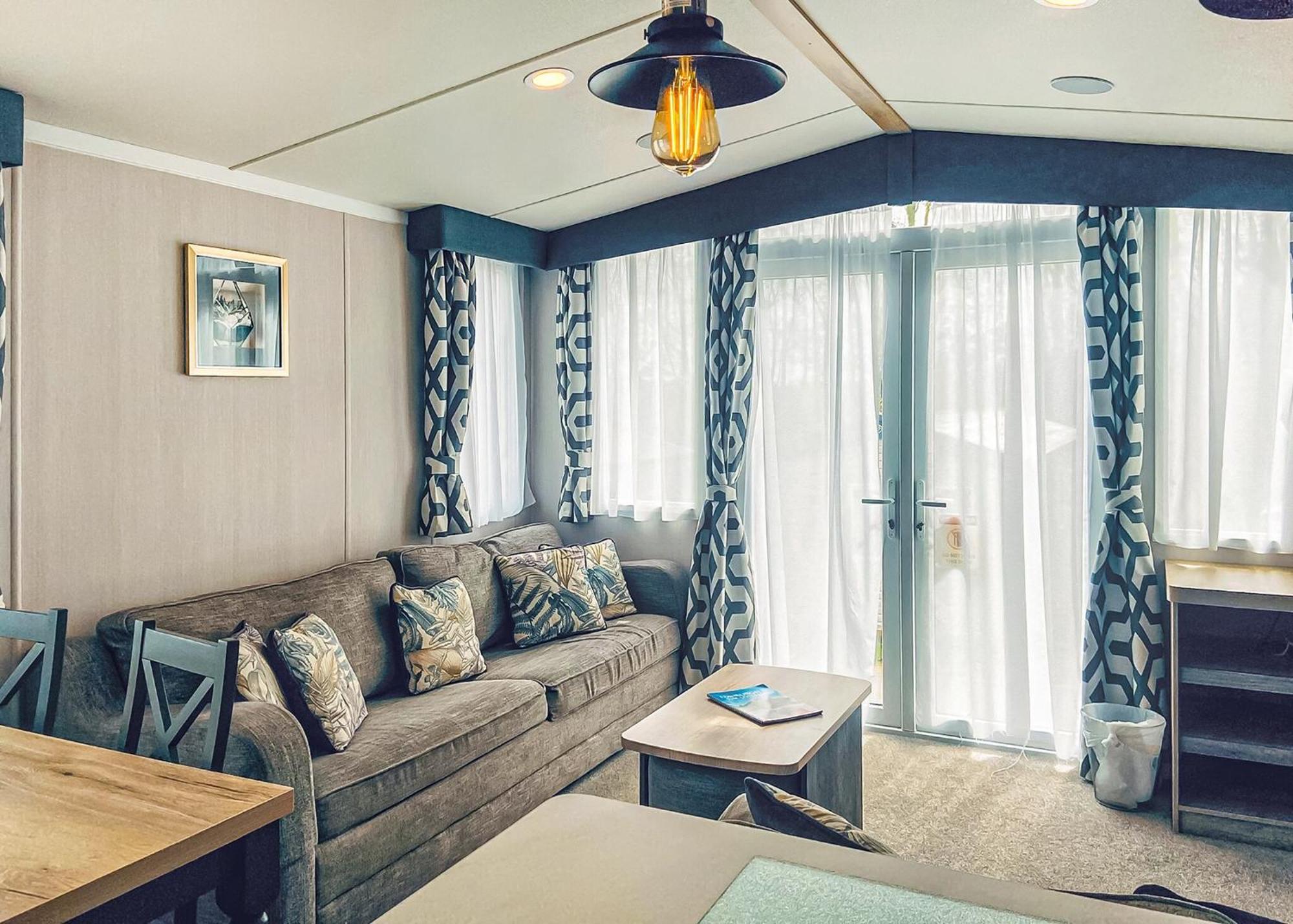 Mortonhall Park Edinburgh Room photo
